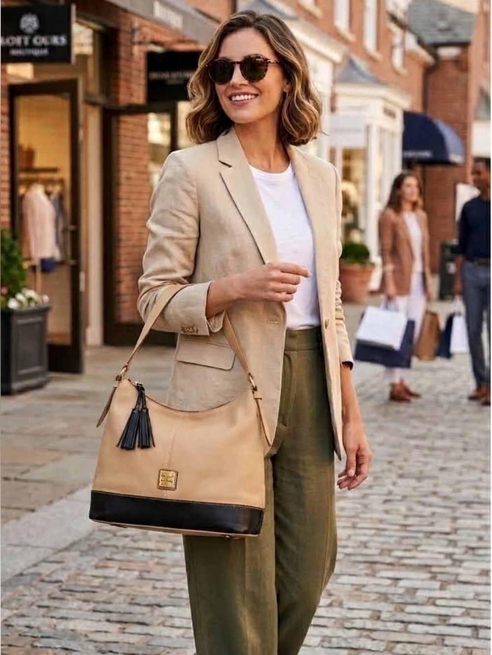 Dooney & Bourke Tan and Black Leather Shoulder Hobo